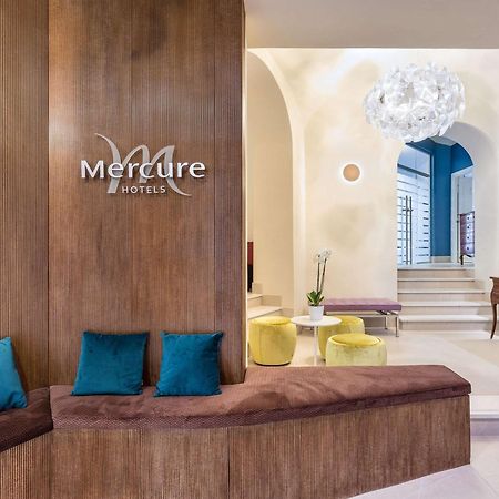 Mercure Napoli Centro Angioino Esterno foto