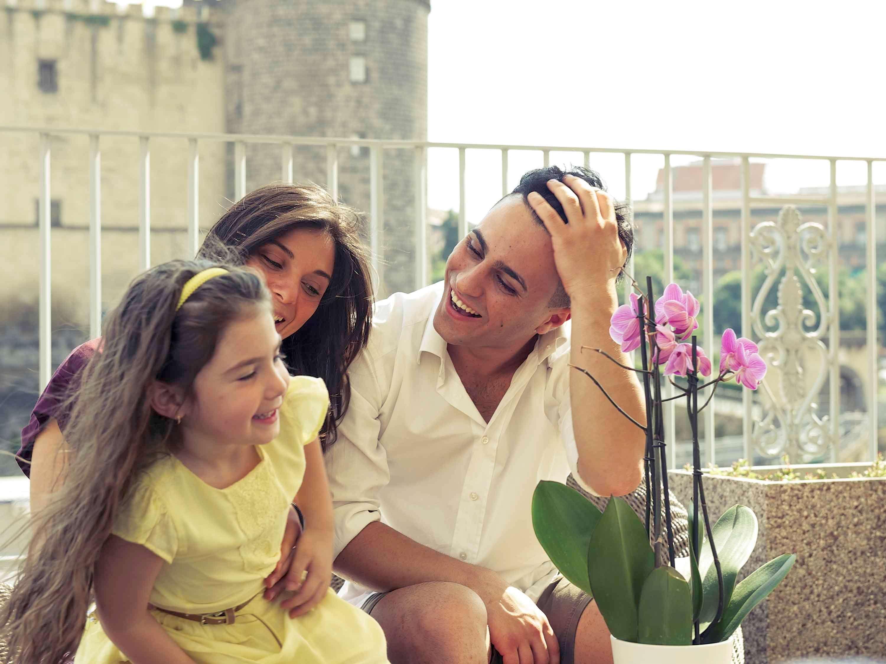 Mercure Napoli Centro Angioino Esterno foto